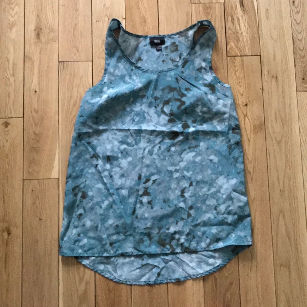 Mossimo tank 100% polyester